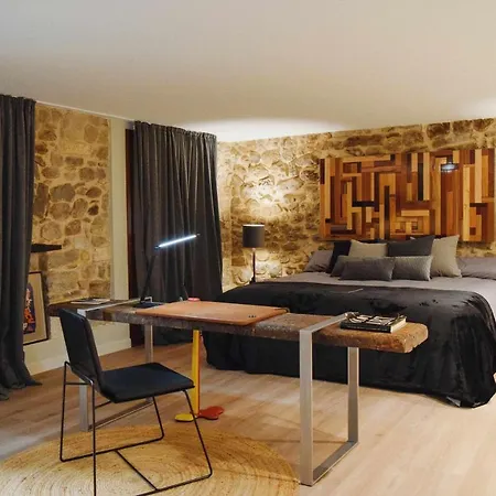 Keldomenech Bed&art Luxury For Art Lover * Besalú