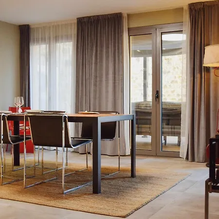 Keldomenech Bed&art Luxury For Art Lover Apartamento
