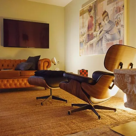 Keldomenech Bed&art Luxury For Art Lover *